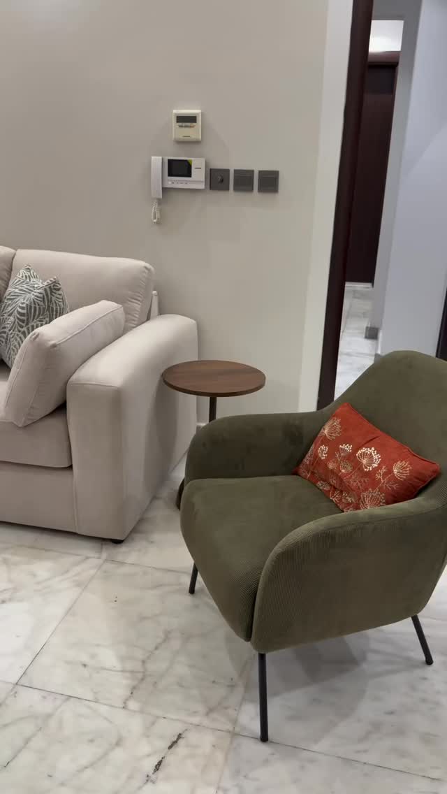 صورة من الأعمال نشرها كنب الرياض / Kanab Al-Riyadh