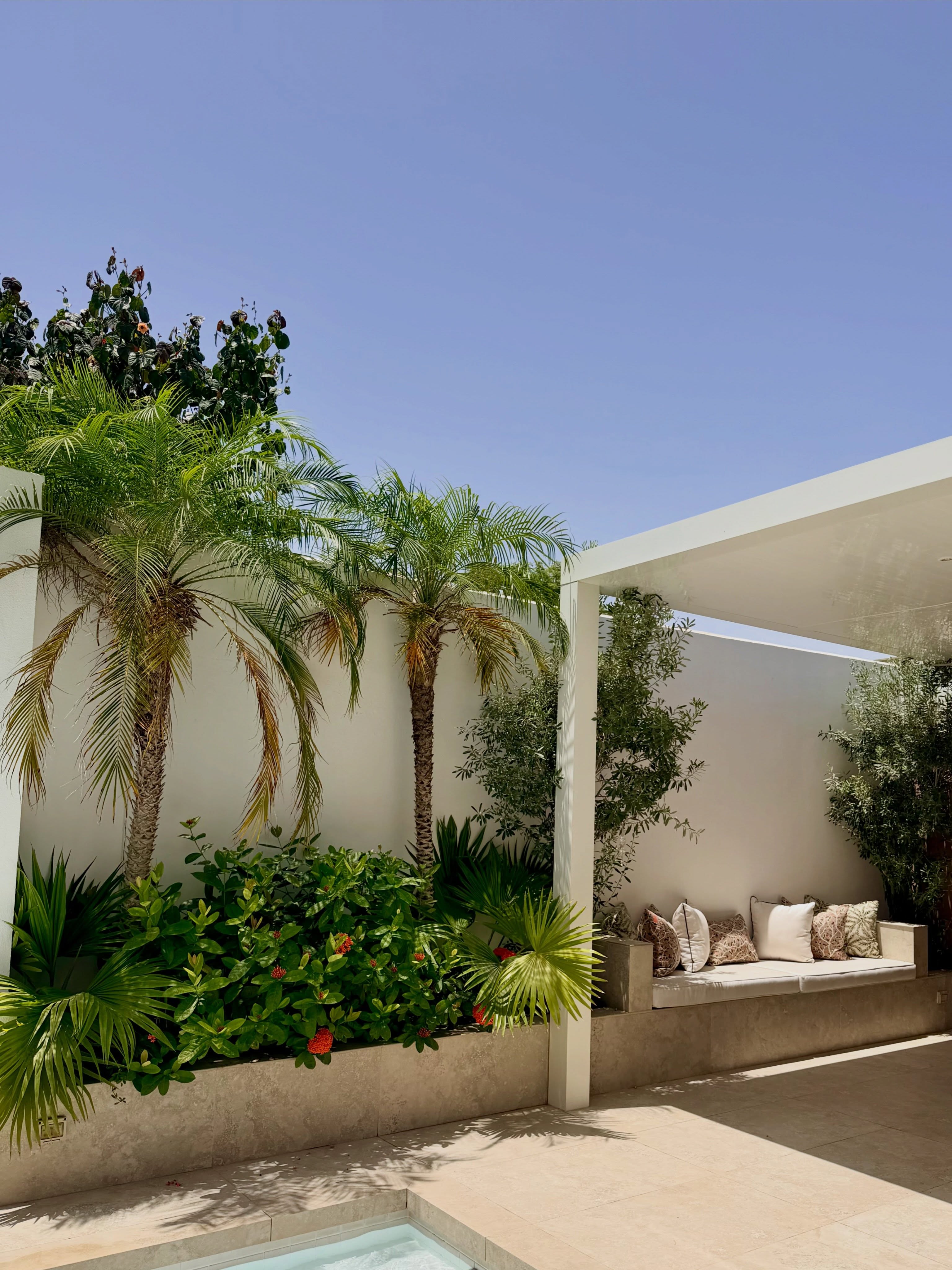 صورة من الأعمال نشرها أوسيس جاردن ديزاينز — سام سوندرز / Oasis Garden Design & Landscaping (Sam Saunders)