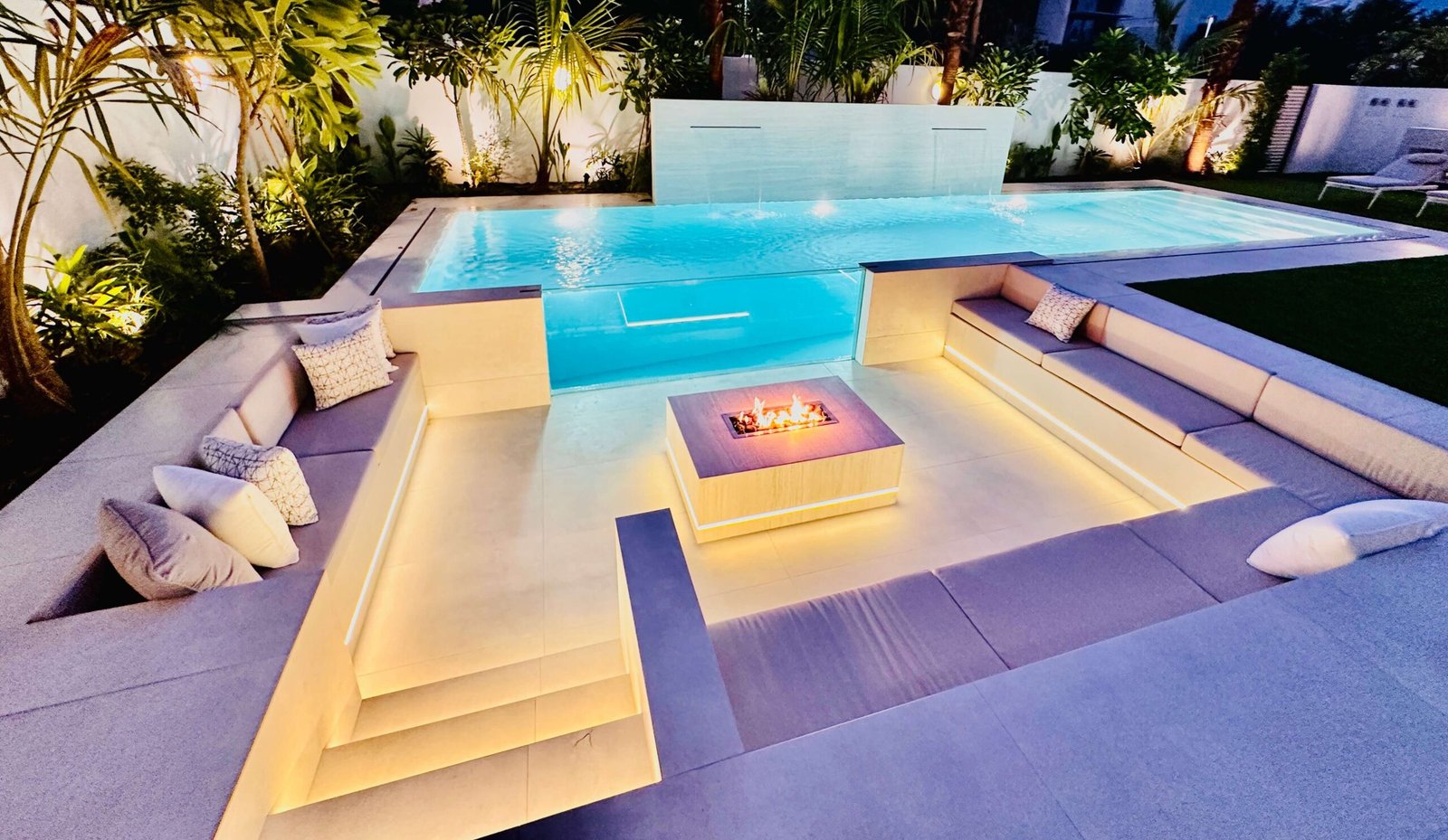 صورة من الأعمال نشرها فور سيزونز للمسابح وتنسيق الحدائق / Four Seasons Pool & Gardens Landscaping LLC