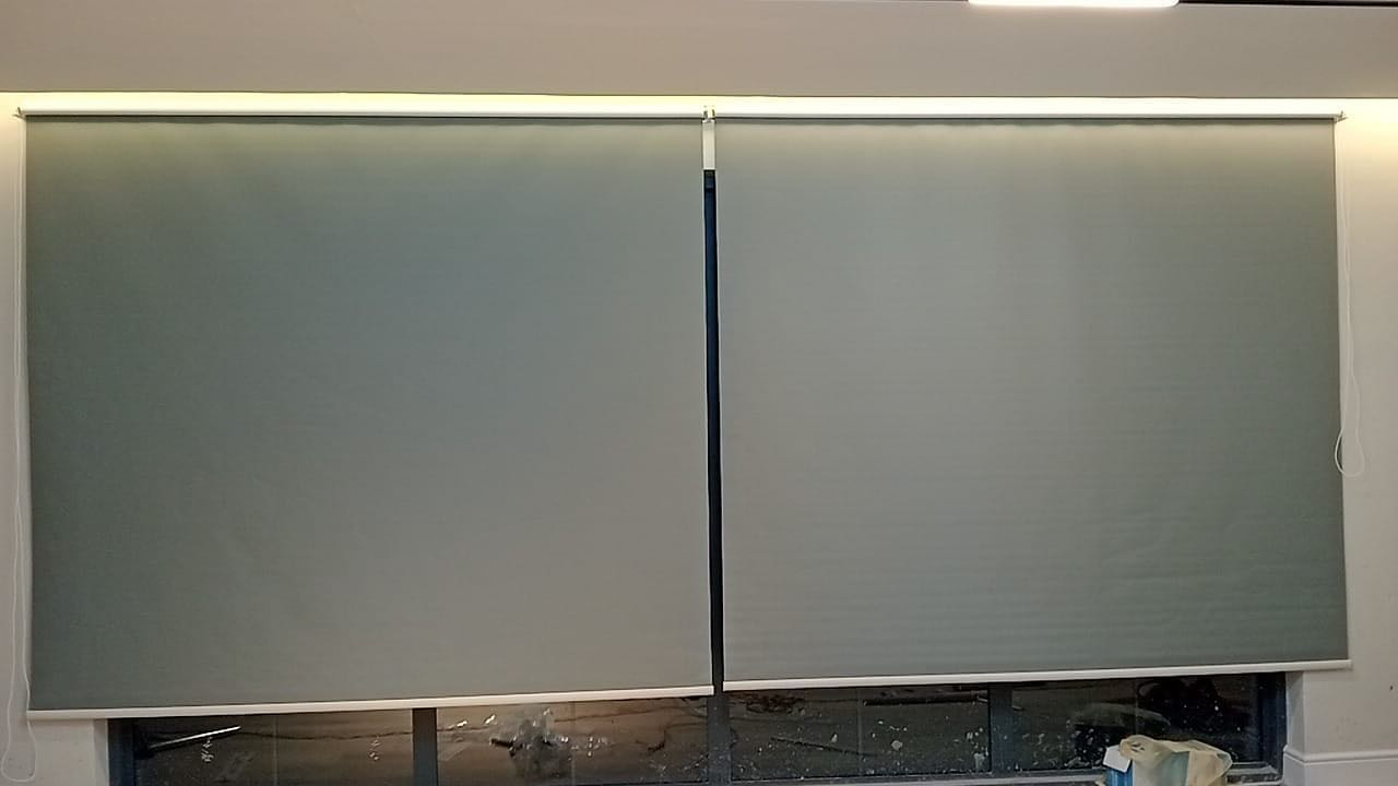 صورة من الأعمال نشرها تاتشي للستائر - ستائر رول وقماش الرياض / Touchy Curtains Riyadh
